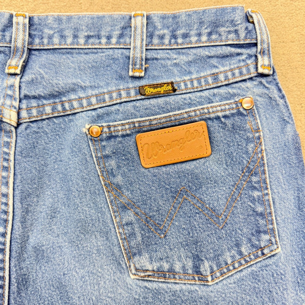 Vtg Wrangler Jeans Mens 36x36 (34x34½) Faded Blue Straight Leg Made In USA 13MWZ